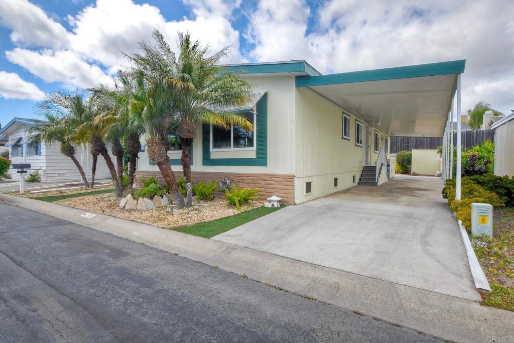 276 N El Camino Real 59