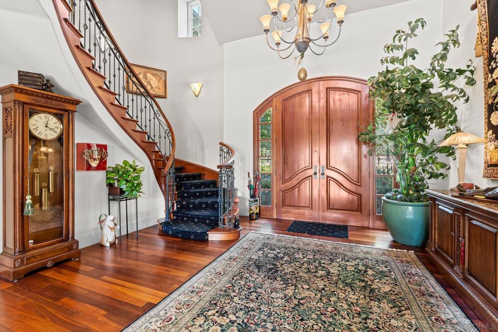 Rancho Santa Fe - Residential