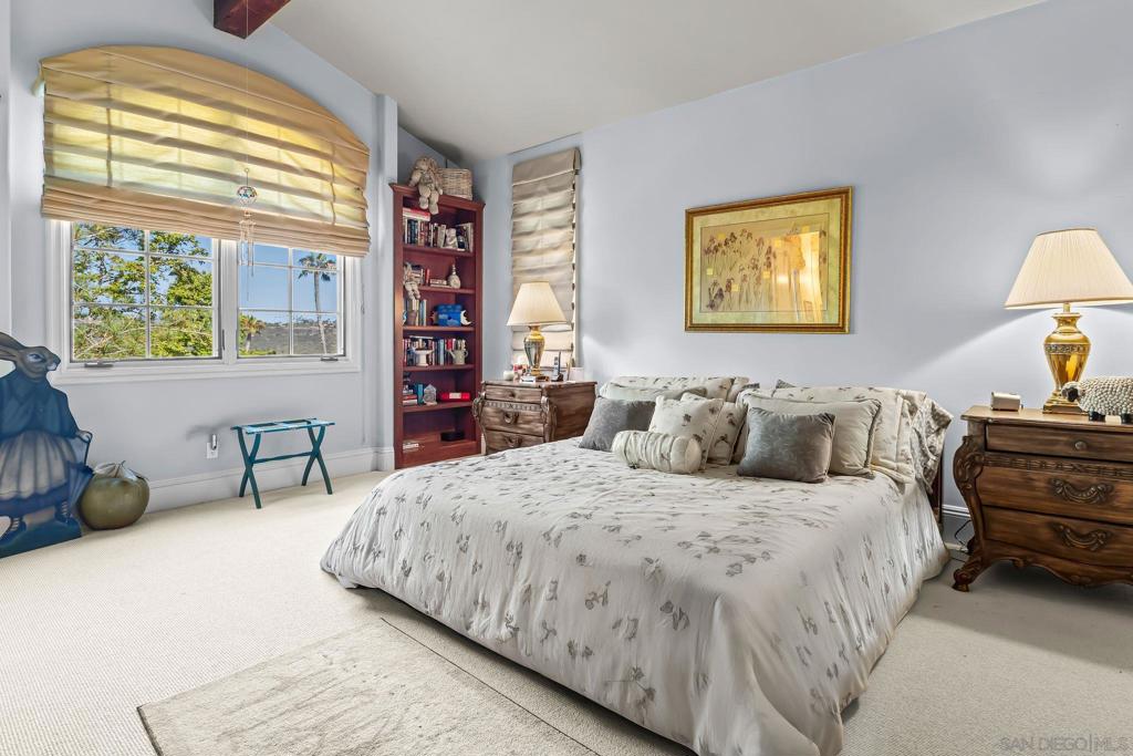 Rancho Santa Fe - Residential