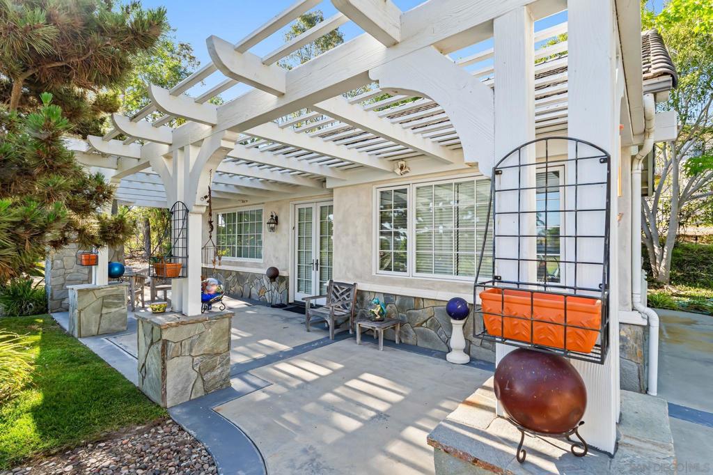 Rancho Santa Fe - Residential