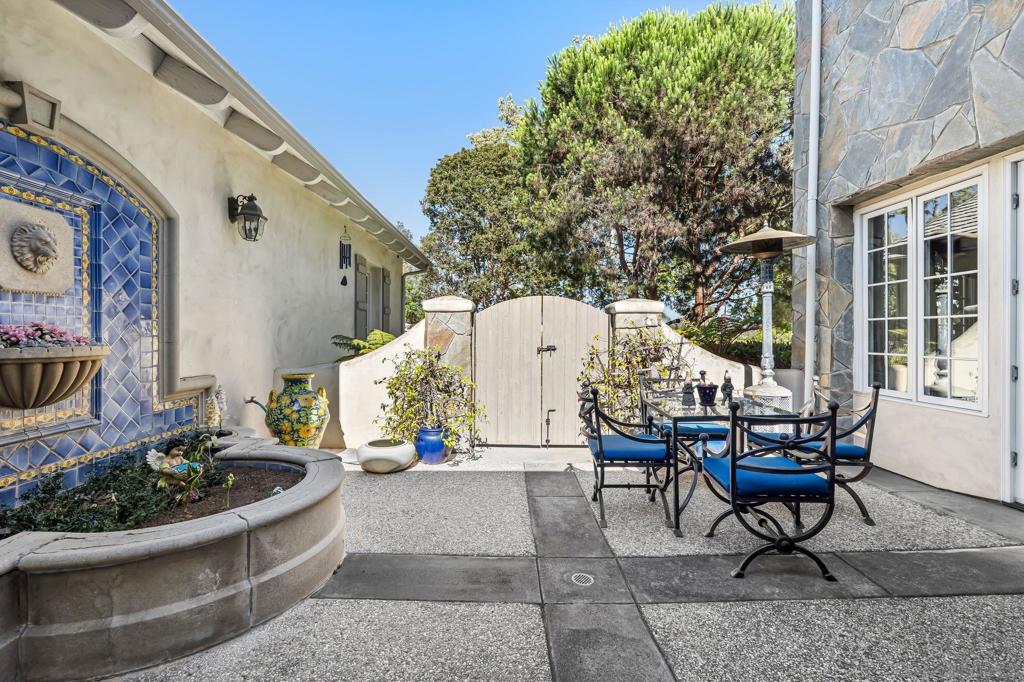 Rancho Santa Fe - Residential