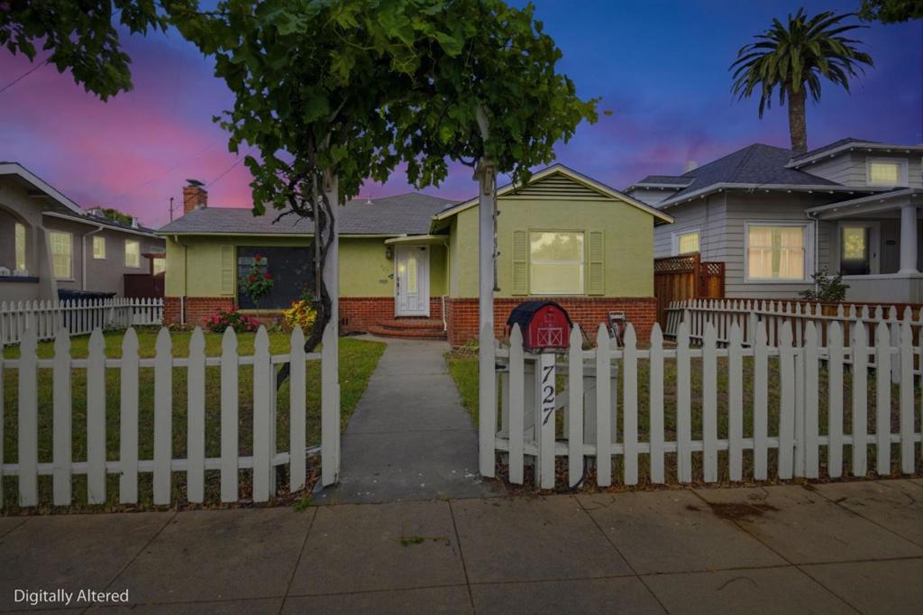 727 S I Street