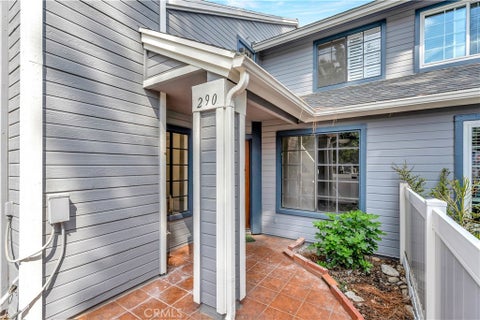 Photo of 290 Spruce Court, Azusa, CA 91702 (MLS # OC26194786)