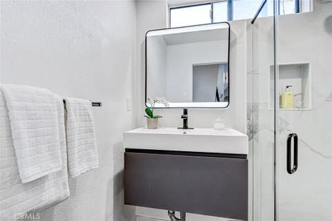 Tiny photo for 984 Granville Ave, Los Angeles, CA 90049 (MLS # SB26158670)