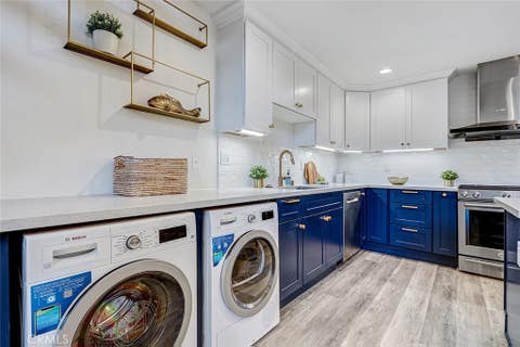 Tiny photo for 984 Granville Ave, Los Angeles, CA 90049 (MLS # SB26158670)
