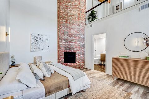 Tiny photo for 984 Granville Ave, Los Angeles, CA 90049 (MLS # SB26158670)