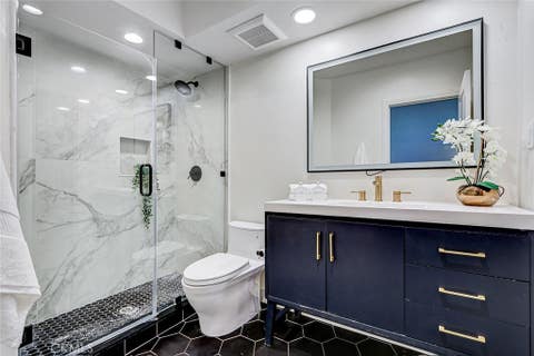 Tiny photo for 984 Granville Ave, Los Angeles, CA 90049 (MLS # SB26158670)