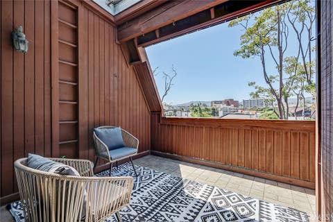 Tiny photo for 984 Granville Ave, Los Angeles, CA 90049 (MLS # SB26158670)