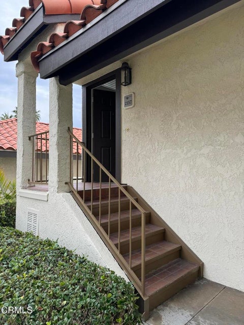 Tiny photo for 2157 Martinique Lane, Oxnard, CA 93035 (MLS # V1-37787)