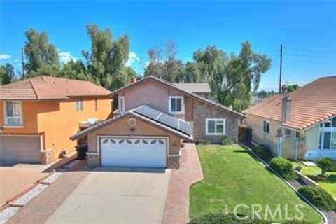32 Rising Hill Road Phillips Ranch CA 91766