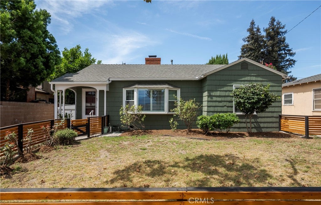 435 S Mariposa