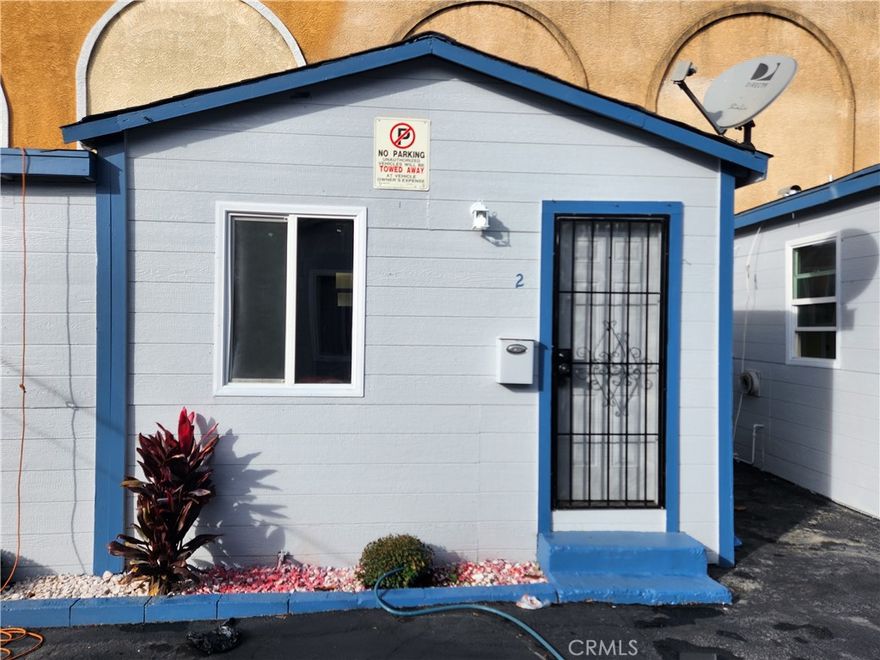 Welcome to The Inglewood Village — a newly remodeled 10-unit apartment community in the heart of Inglewood, CA. This property features a mix of spacious 1-bedroom units and modern studio apartments designed for individuals, couples, and small families seeking comfort, convenience, and stylish urban living. Each unit has been fully updated with new kitchens, modern bathrooms, and upgraded flooring and fixtures. Utilities are included in the rent, and every unit offers the added benefit of separate utility meters. The building is professionally maintained, secure, and ideally located near major attractions, transit, shopping, and dining. Move-in ready and subsidy/Section 8 renters are preferred. Experience convenience, quality, and community at The Inglewood Village.

This is a Studio Unit**