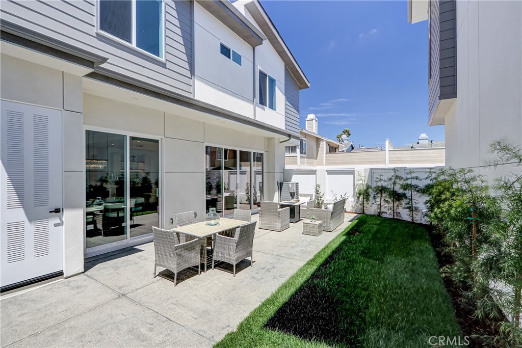 2006 Belmont Lane A