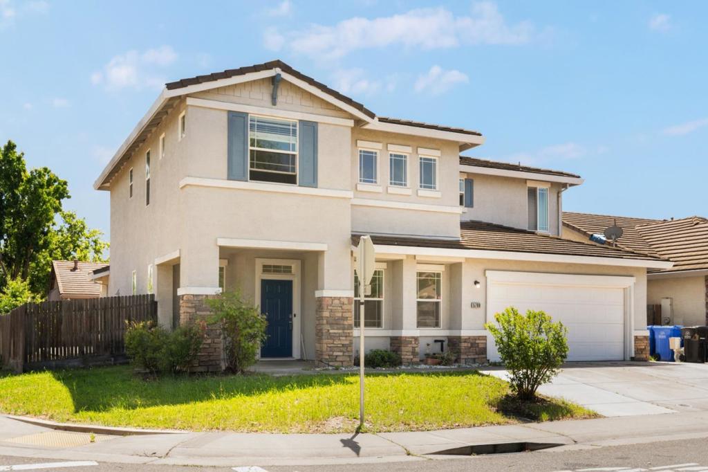 5700 Gold Poppy Way