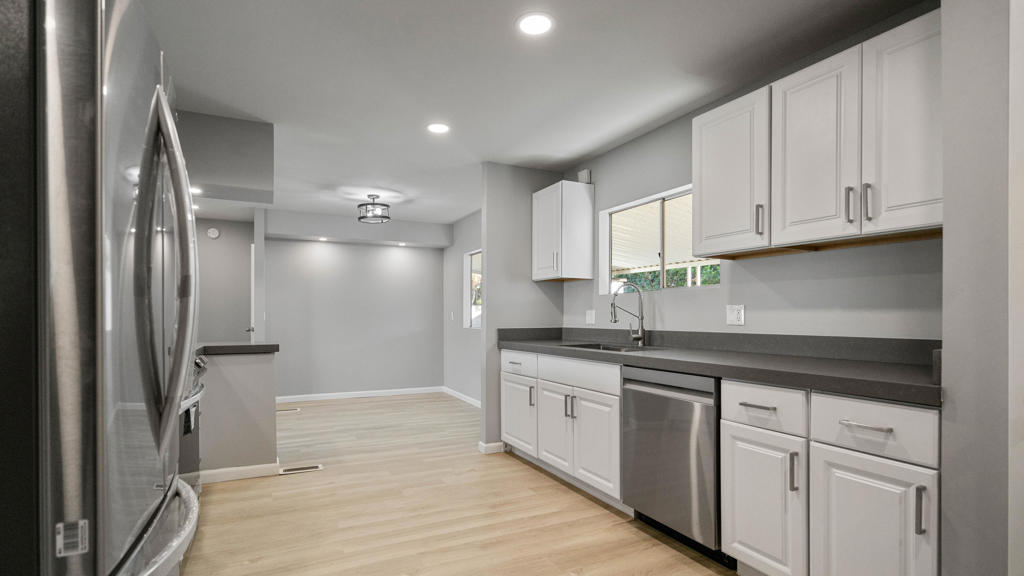 Tri Palm Estates - Residential