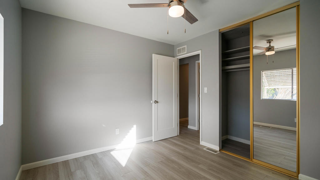 Tri Palm Estates - Residential