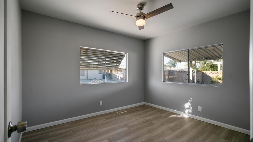 Tri Palm Estates - Residential