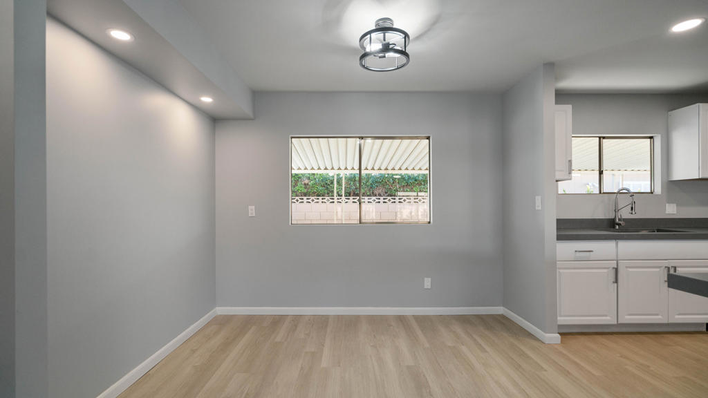 Tri Palm Estates - Residential