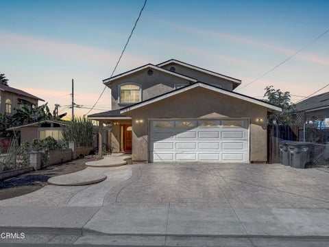 Photo of 123 S Grant AVE, Oxnard, CA 93030 (MLS # V1-38904)