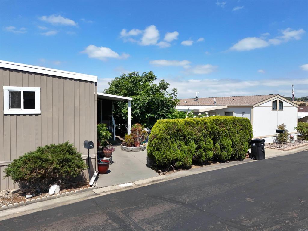 1815 Sweetwater Road 81