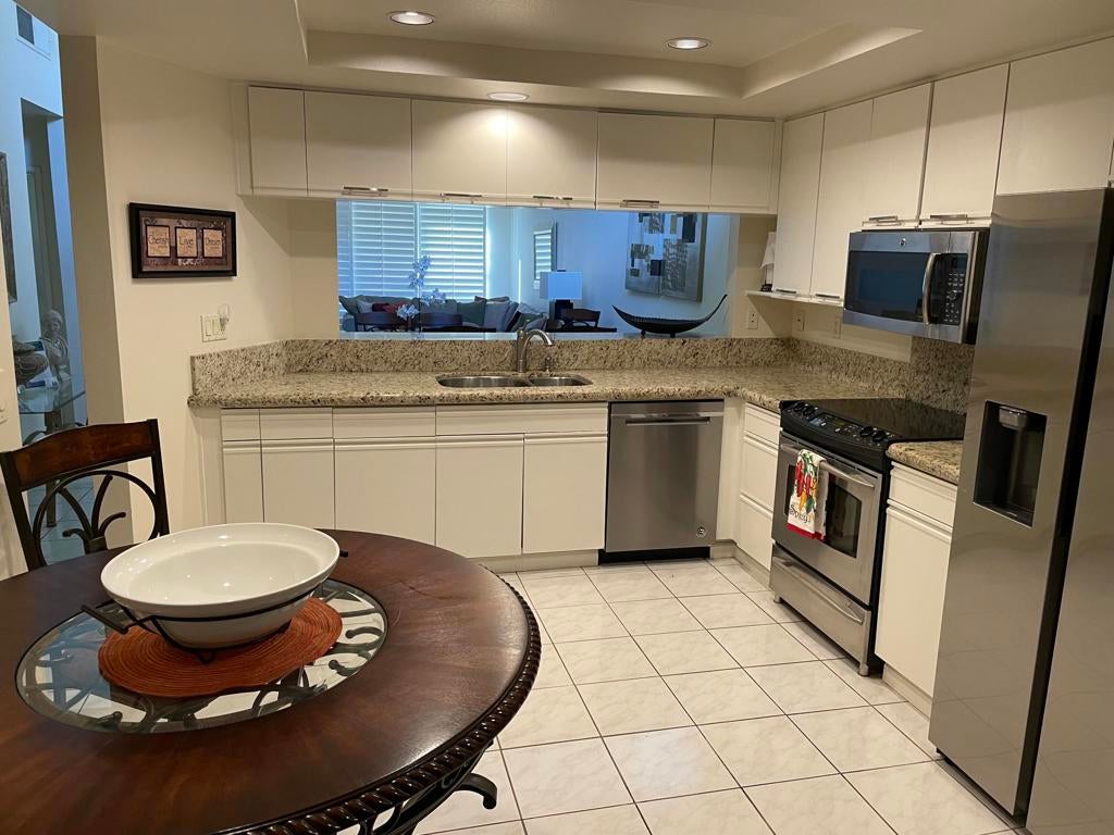 38118 Zinnia Lane E