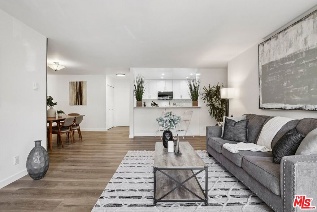 4170 Elm Avenue 213
