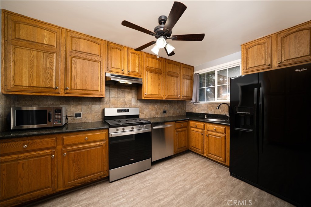 Lakewood Gardens - Residential