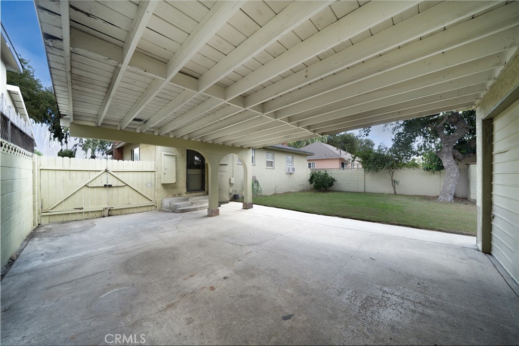 Lakewood Gardens - Residential