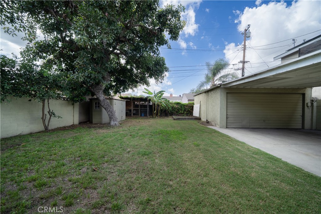 Lakewood Gardens - Residential