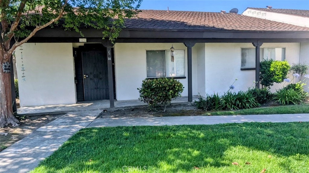 2011 W KATELLA Avenue 31