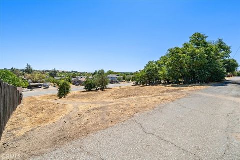 Tiny photo for 965 L Street St, San Miguel, CA 93451 (MLS # SC25200639)