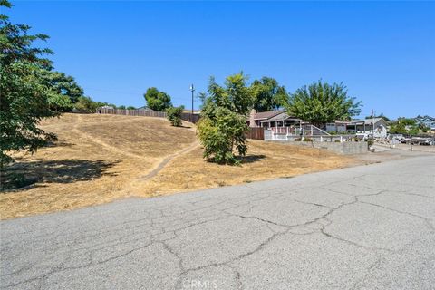 Tiny photo for 965 L Street St, San Miguel, CA 93451 (MLS # SC25200639)