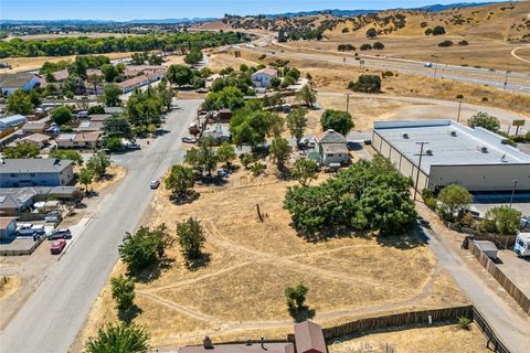 Tiny photo for 965 L Street St, San Miguel, CA 93451 (MLS # SC25200639)