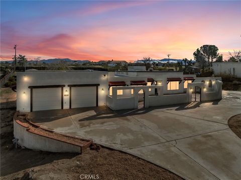 15485 Chole Apple Valley CA 92307