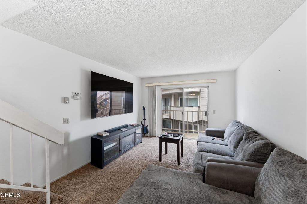 246 E Surfside Drive