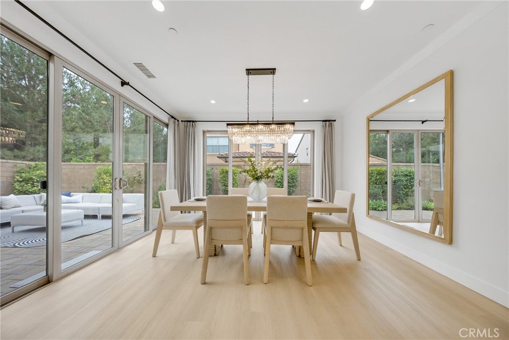182 Frontier, Irvine CA 92620 - Photo 12