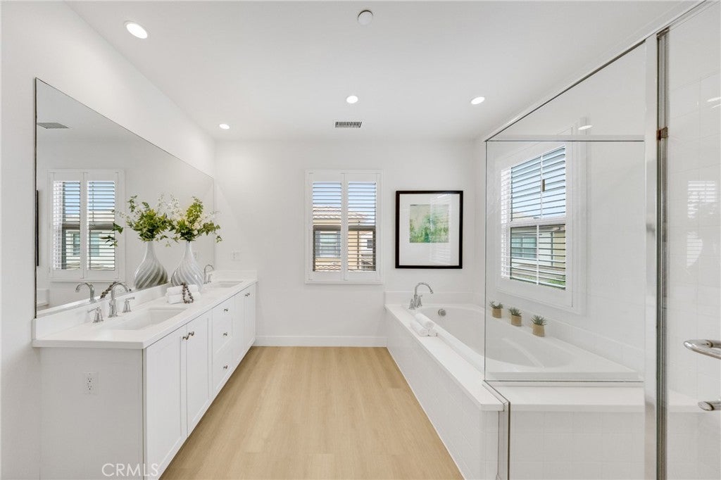 182 Frontier, Irvine CA 92620 - Photo 21