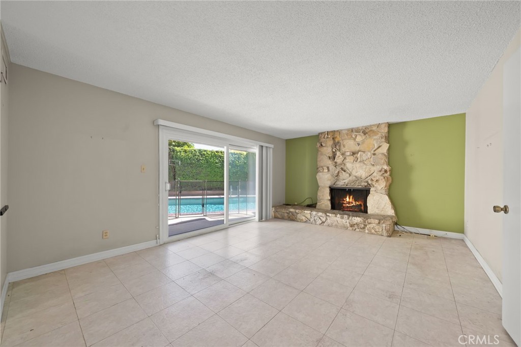 The Hill (TH) - Residential