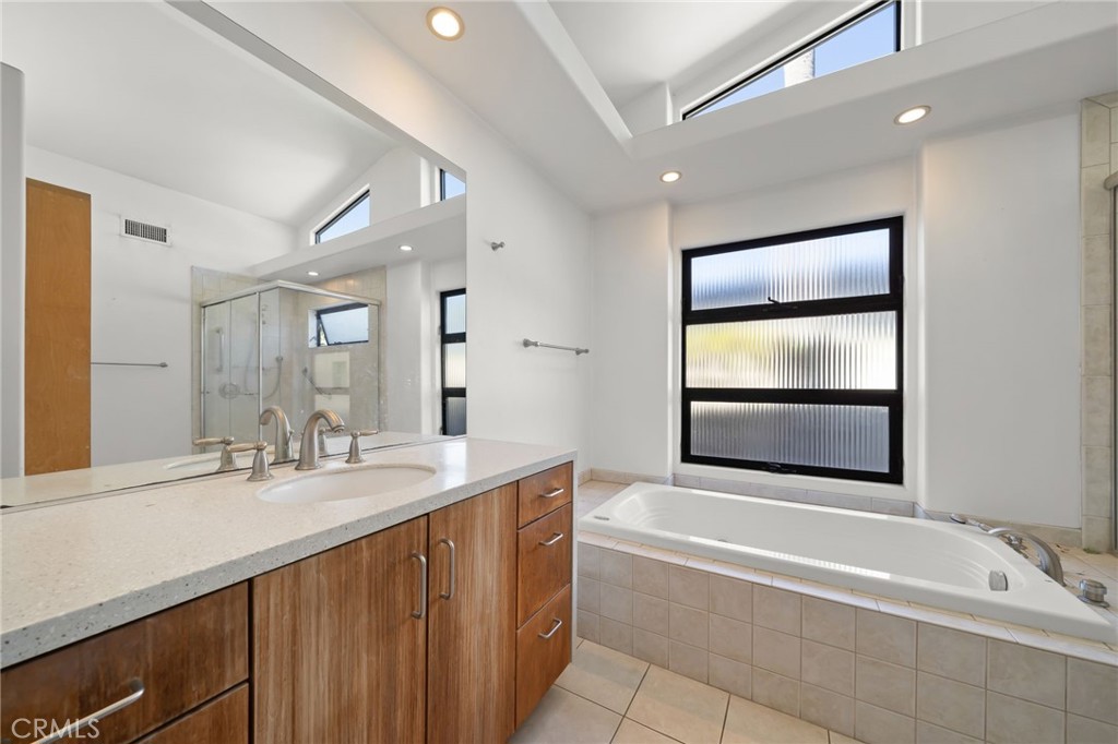 The Hill (TH) - Residential