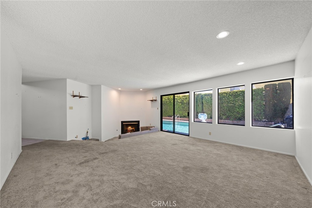 The Hill (TH) - Residential