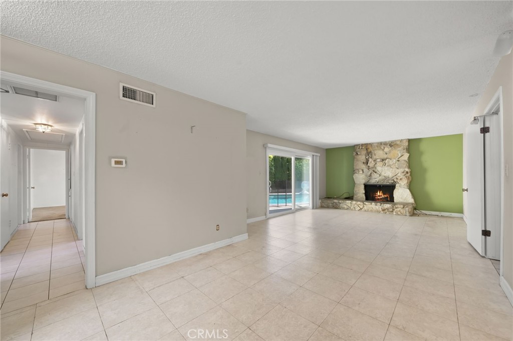 The Hill (TH) - Residential