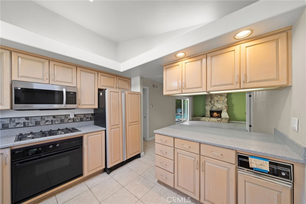 The Hill (TH) - Residential