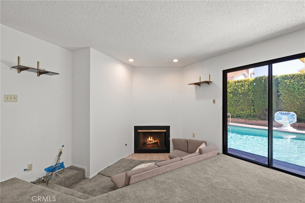 The Hill (TH) - Residential