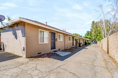 Photo of 460 S Buena Vista Avenue, San Jose, CA 95126 (MLS # ML82061920)