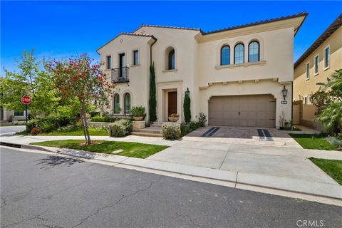 Photo of 52 Eider Run, Irvine, CA 91618 (MLS # NP26025255)