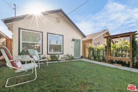 Photo of 6042 Fair Avenue, North Hollywood, CA 91606 (MLS # 26830371)