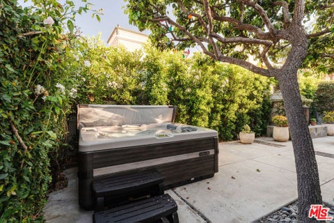 Tiny photo for 1424 Nathan Lane, Ventura, CA 93001 (MLS # 26900917)