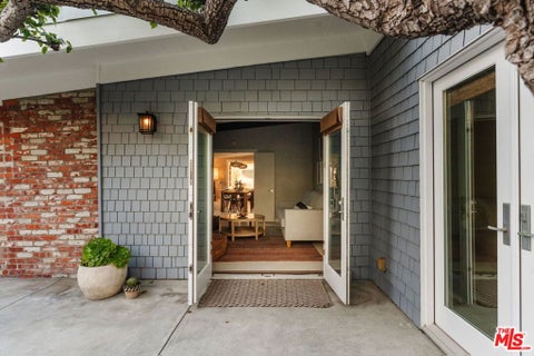 Tiny photo for 1424 Nathan Lane, Ventura, CA 93001 (MLS # 26900917)