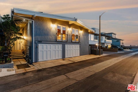 Photo of 1424 Nathan Lane, Ventura, CA 93001 (MLS # 26900917)