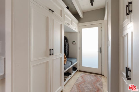 Tiny photo for 1424 Nathan Lane, Ventura, CA 93001 (MLS # 26900917)